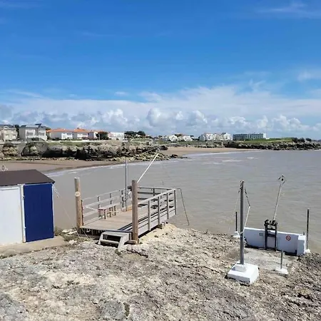 Apartman 200 M Avec Terrasse Et Jardin *