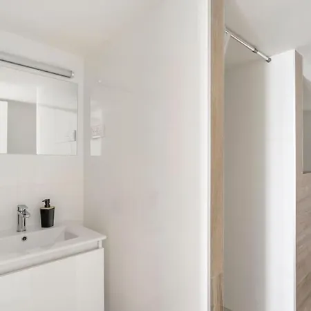 200 M Avec Terrasse Et Jardin 公寓 *