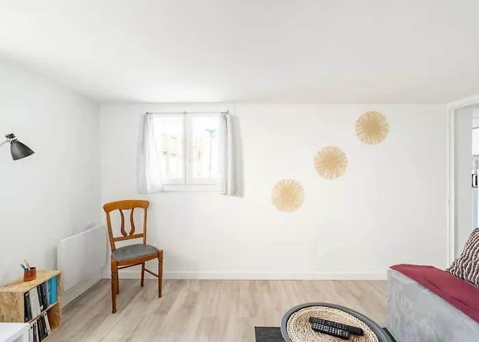 200 M Avec Terrasse Et Jardin Apartment